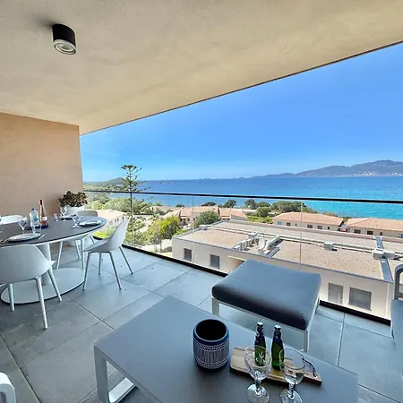 26 Les Terrasses De L'isolella דירה