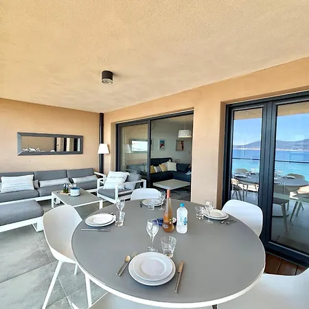 26 Les Terrasses De L'isolella Appartement
