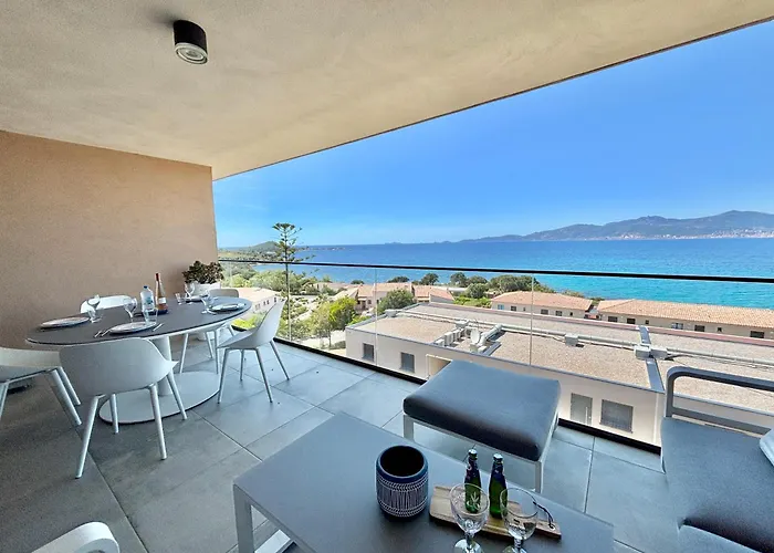 26 Les Terrasses De L'isolella Apartment