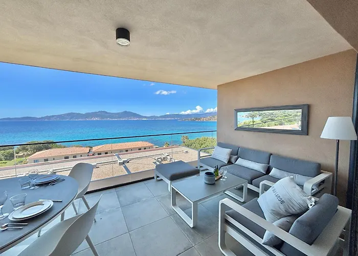 26 Les Terrasses De L'isolella * Porticcio (Corsica)