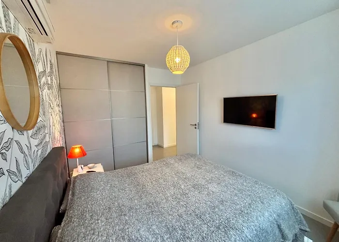 26 Les Terrasses De L'isolella * Porticcio (Corsica)